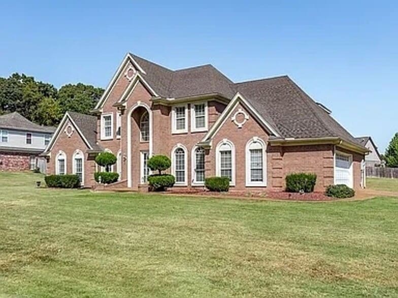 Primary Photo - 4400 Chalice Dr