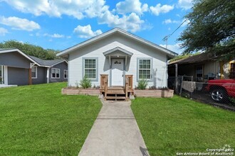 Building Photo - 106 Heflin Ct