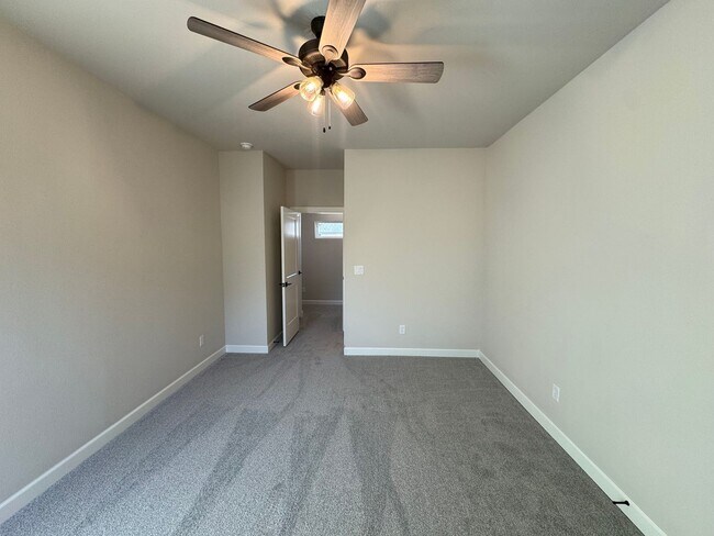 Building Photo - BRAND NEW - 4 bed - 3 bath - 2 car with fenced yard!