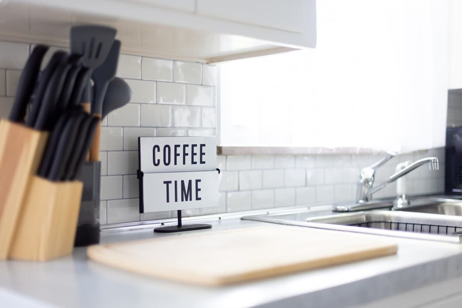 Building Photo - 19229 Pierce Dr