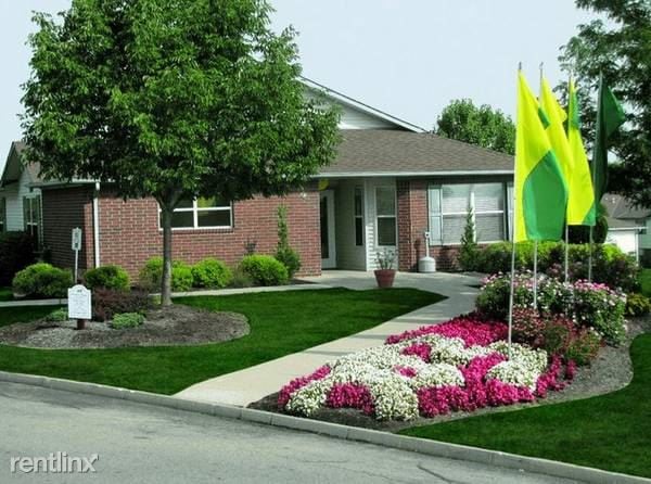 Building Photo - 5384 Blossom St