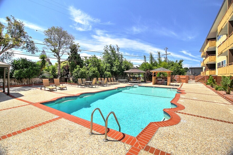 Building Photo - Madison Place