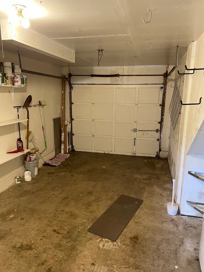 Building Photo - 5120 E St