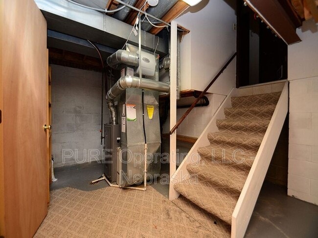 Building Photo - 5723 S 152nd Ave Cir