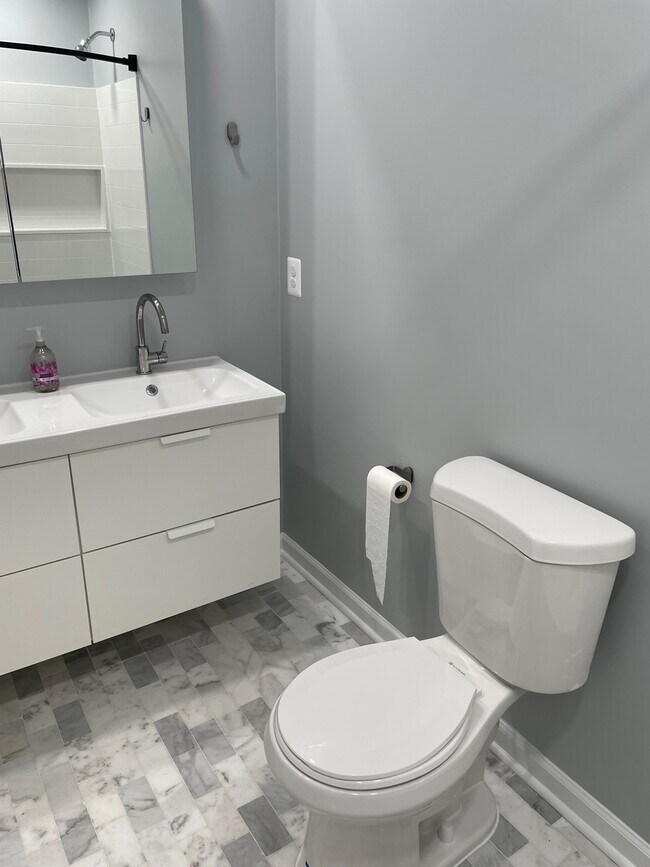 Building Photo - 14369 Newbern Loop