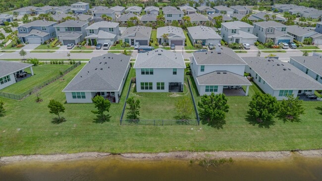 Building Photo - 10696 SW Estella Ln