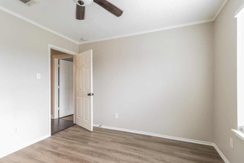 Building Photo - 18400 Sunrise Pines Dr