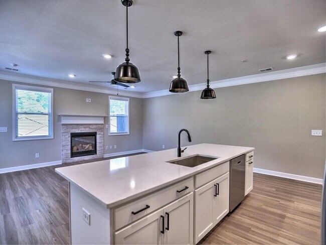 Building Photo - 3355 Verdi Ln