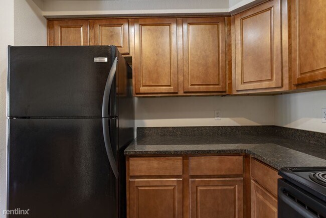 Building Photo - 2 br, 2 bath Condo - 701 North Harlan Stre...