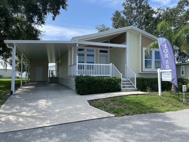 Building Photo - 34882 Blue Starling St