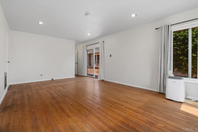 Building Photo - 6014 Beaumont Ave