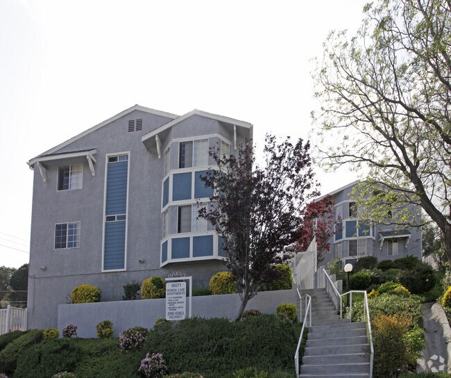 Building Photo - Beneda Lane Apartments