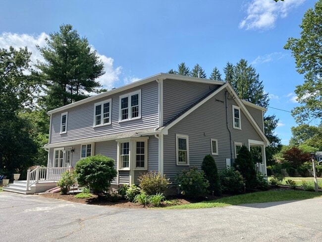 Building Photo - 97 Edgebrook Rd