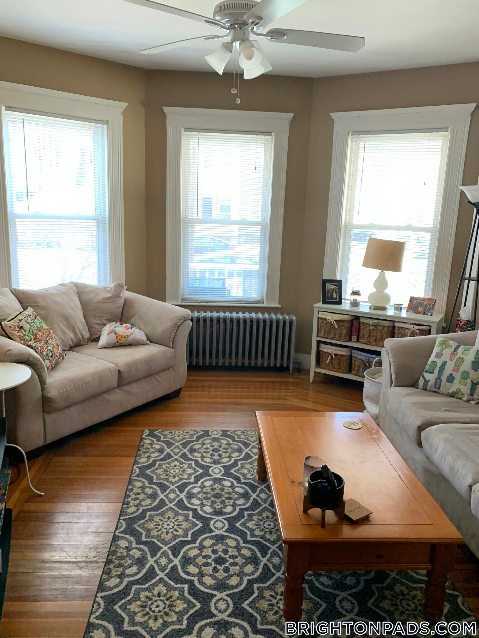 Building Photo - 140 Brooks St