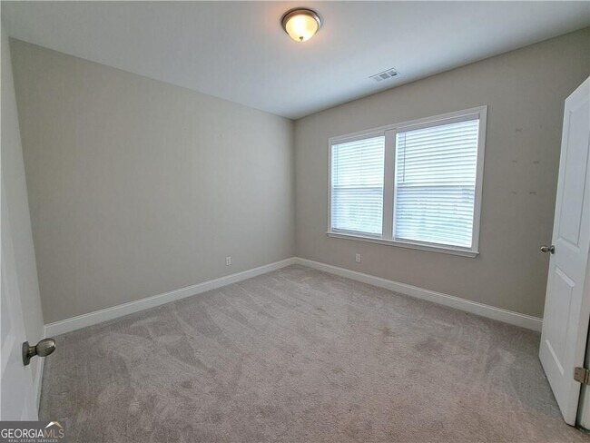 Building Photo - 637 Stan Hope Ln