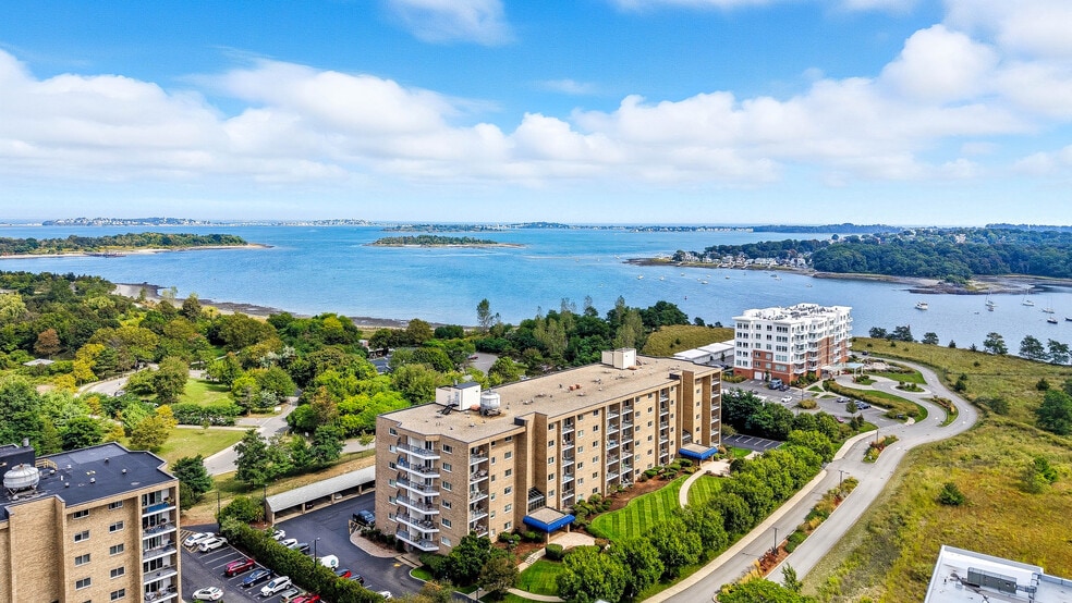 Building Photo - Eastbay at Weymouthport