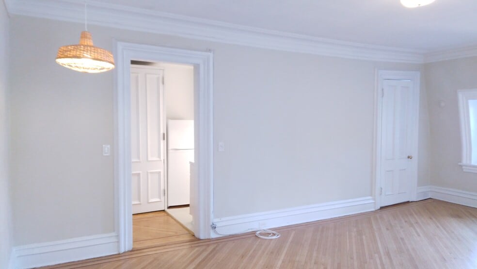 Living Room - 93 Remsen Street