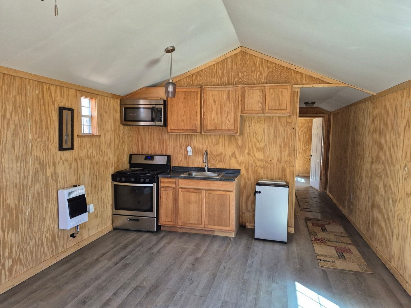 Building Photo - 500 S Winds Dr