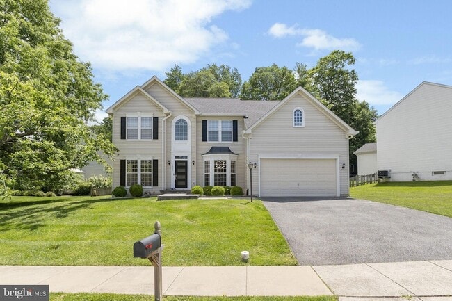 Building Photo - 6455 Saddlebrook Ln