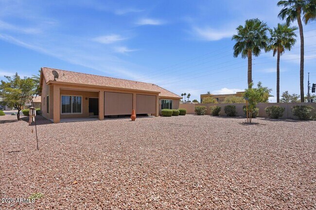 Building Photo - 24950 S Lakewood Dr