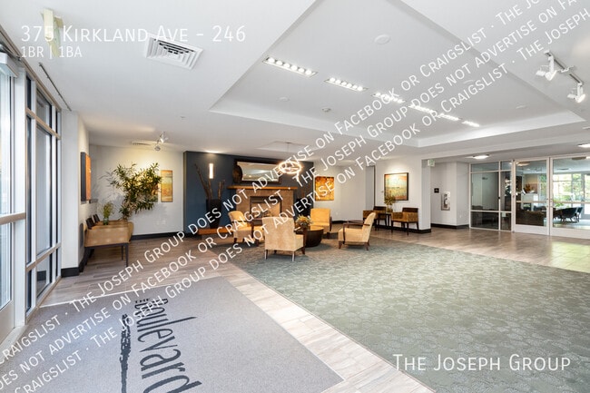 Building Photo - 375 Kirkland Ave