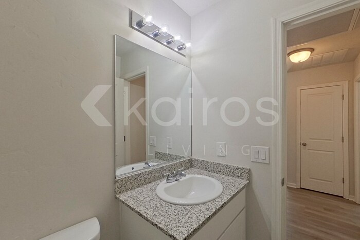 Building Photo - 3612 Koval Dr