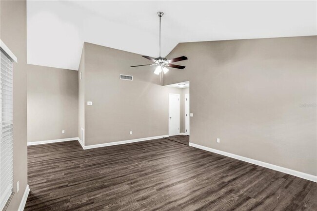 Building Photo - 11911 Hickorynut Dr