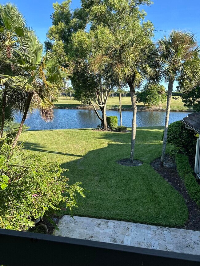Building Photo - 13321 Polo Club Rd