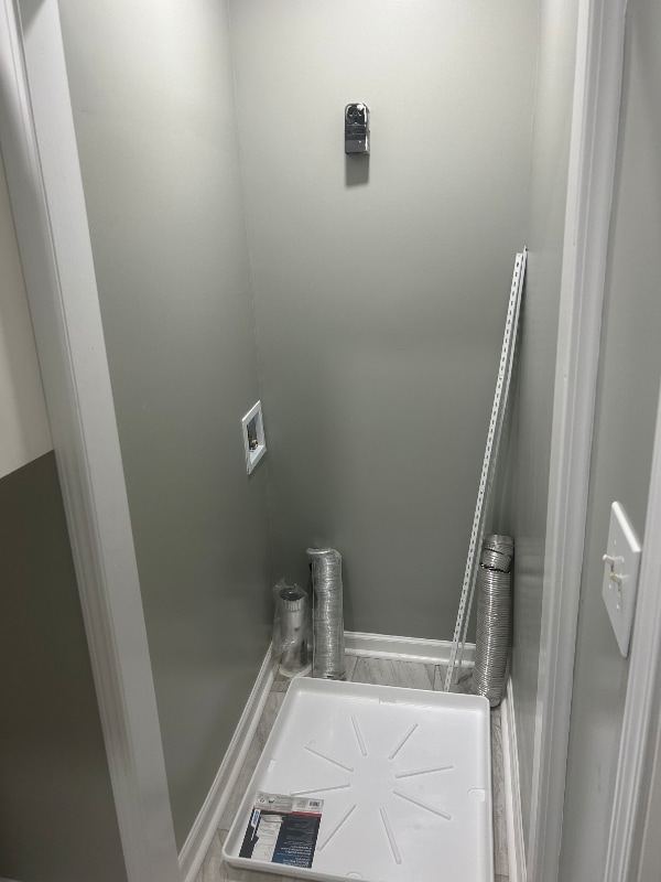 Building Photo - 39 Booker St NW