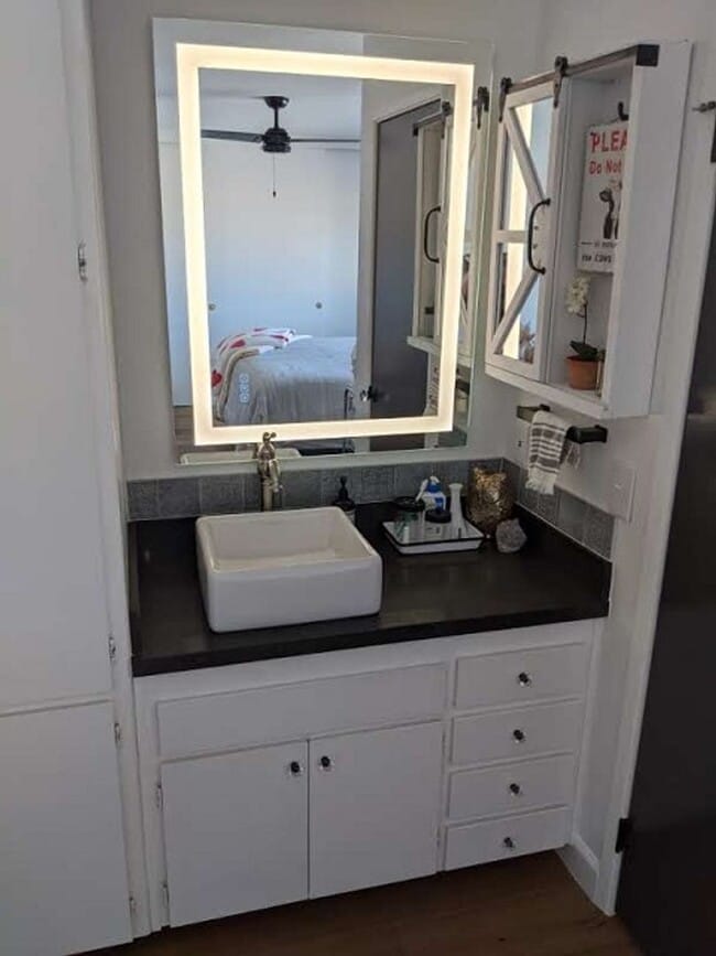 Building Photo - 1 Bedroom-1 Bathroom Single Story Condo in the La Mesa Village