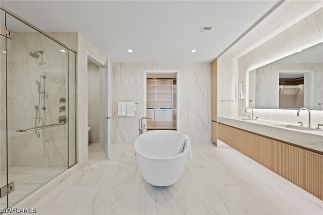 Building Photo - 5100 Seagrass Blvd