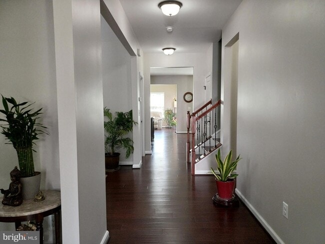 Building Photo - 25501 Emerson Oaks Dr