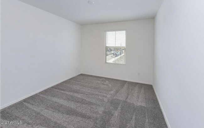 Building Photo - 7255 N 125th Dr