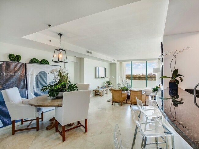 Primary Photo - 3400 SW 27th Ave