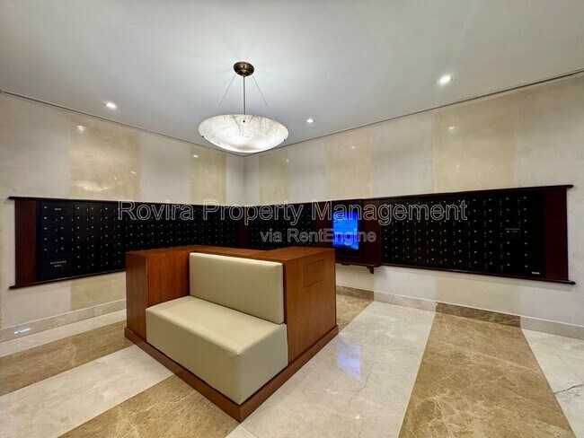 Building Photo - 19667 Turnberry Way