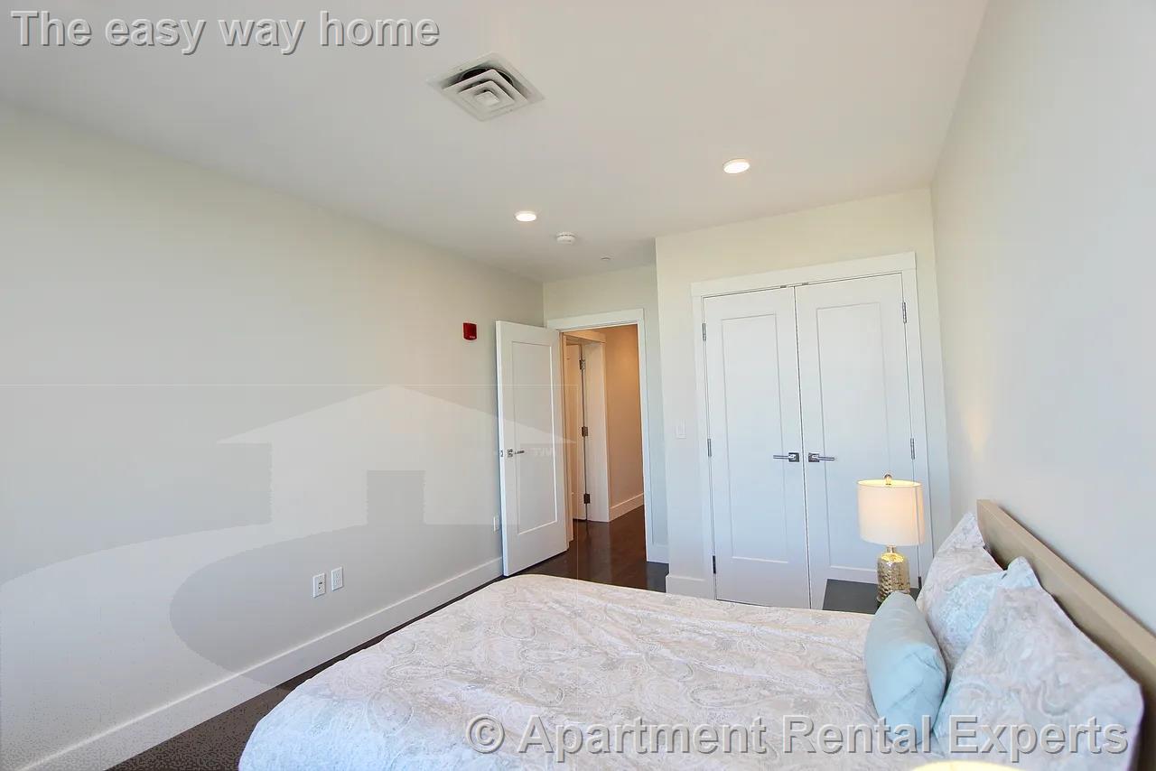 Building Photo - 434 McGrath Hwy