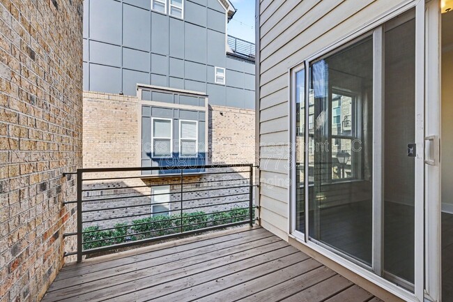 Building Photo - 2905 Grand Union Way