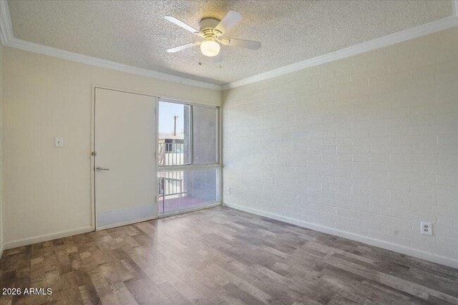 Building Photo - 6528 N 17th Ave