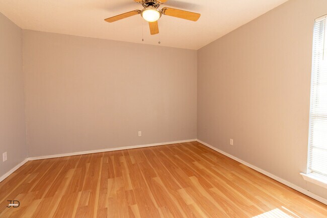 Building Photo - 4110 Faith Rd