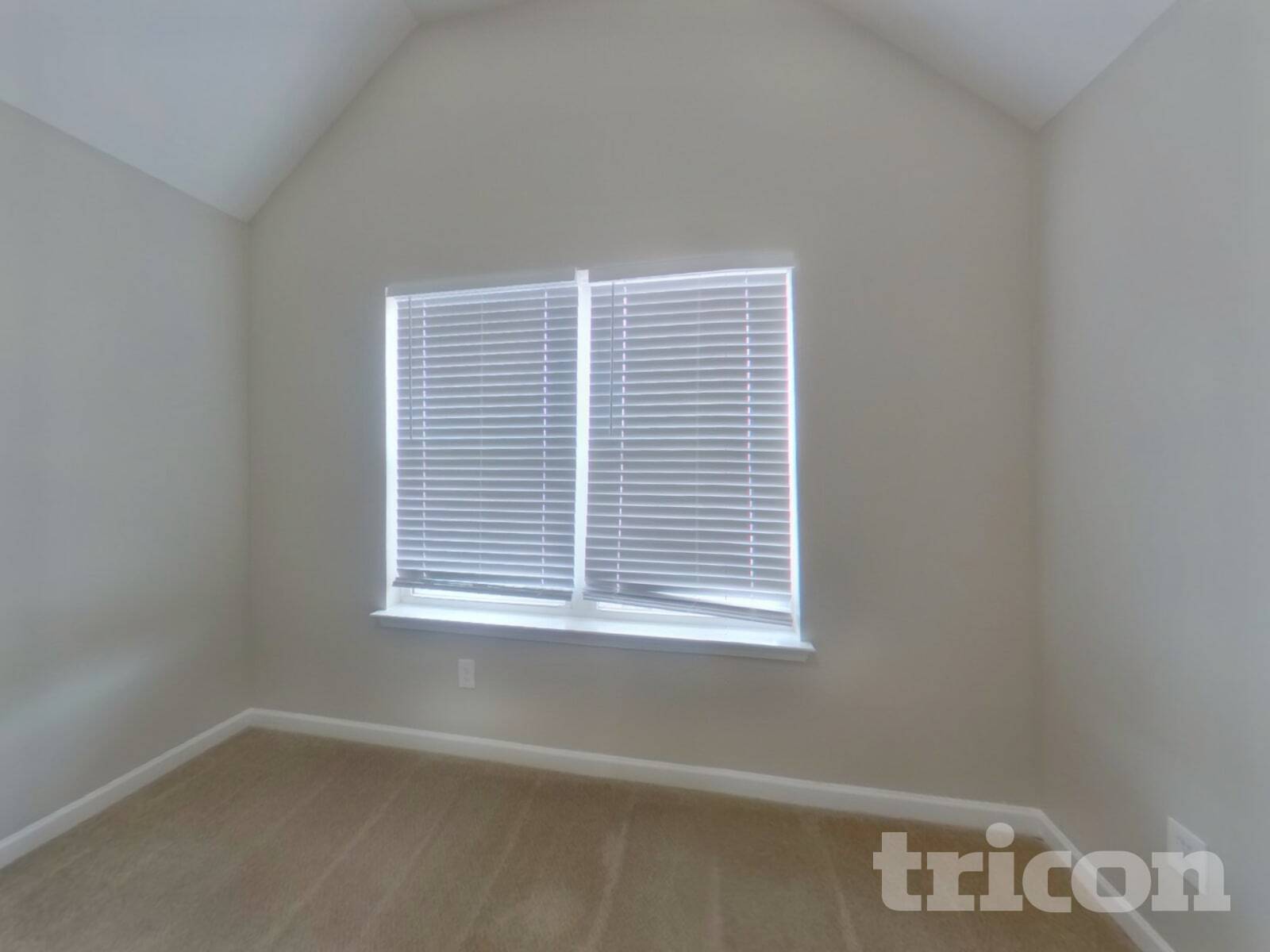 Building Photo - 4270 Sir Dixon Dr