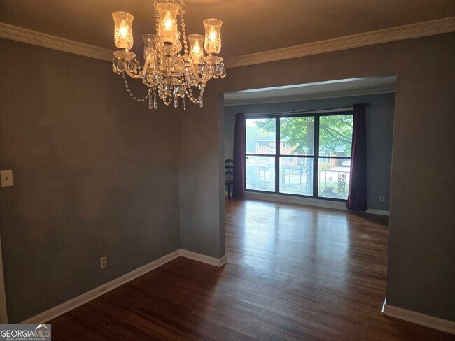 Building Photo - 1793 Cherry Valley Cir SE