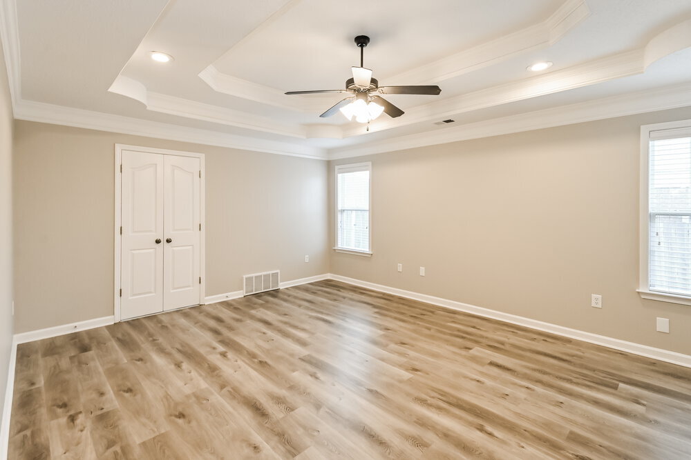 Building Photo - 4199 Sidlehill Dr