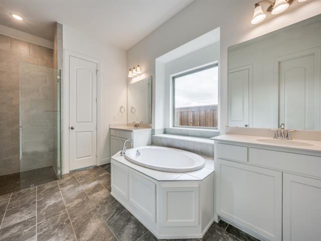 Building Photo - 2513 Silver Leaf Dr