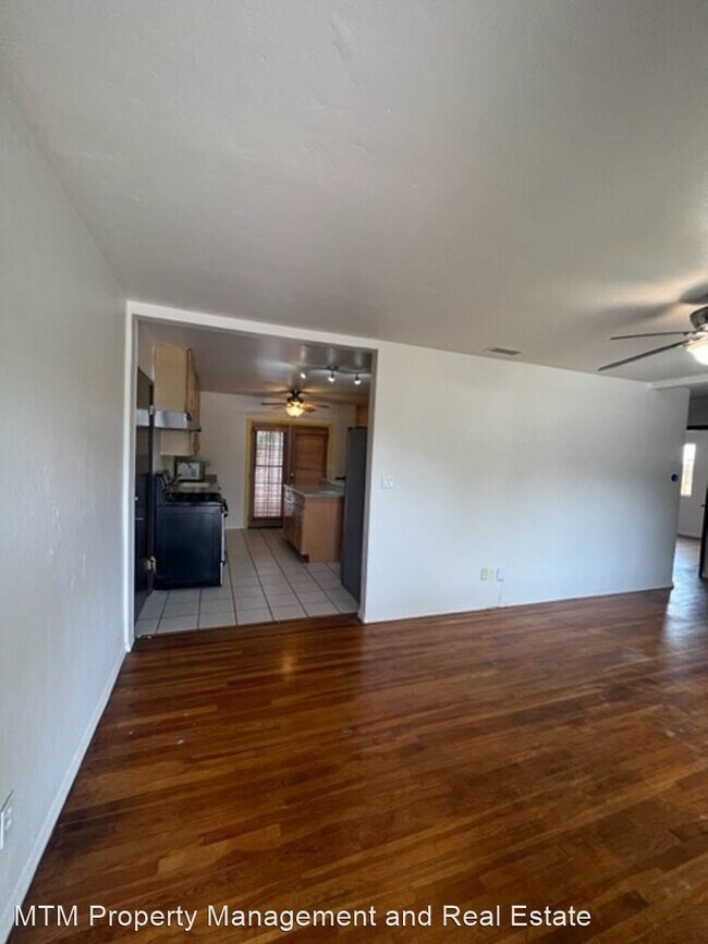 Building Photo - 3 br, 2 bath House - 4142 69th St