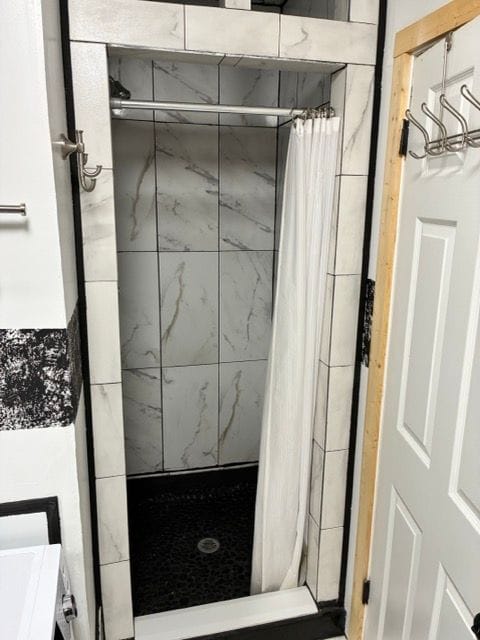 Building Photo - 1320 Woolner Ave