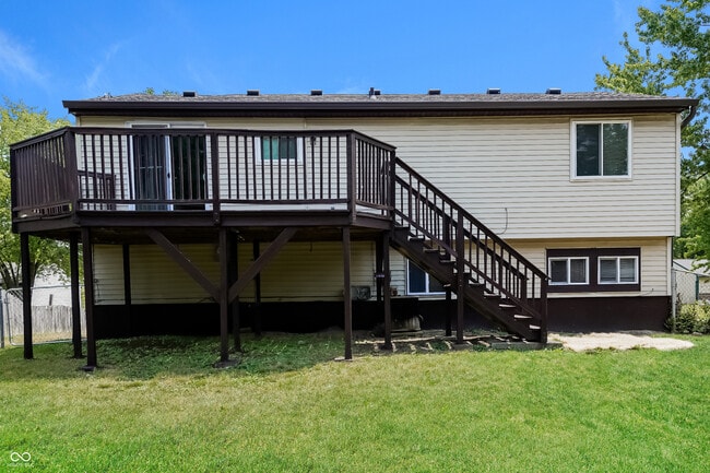 Building Photo - 7516 Inverness Dr