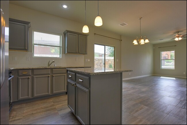 Building Photo - 6664 Red Canyon Sage Ln