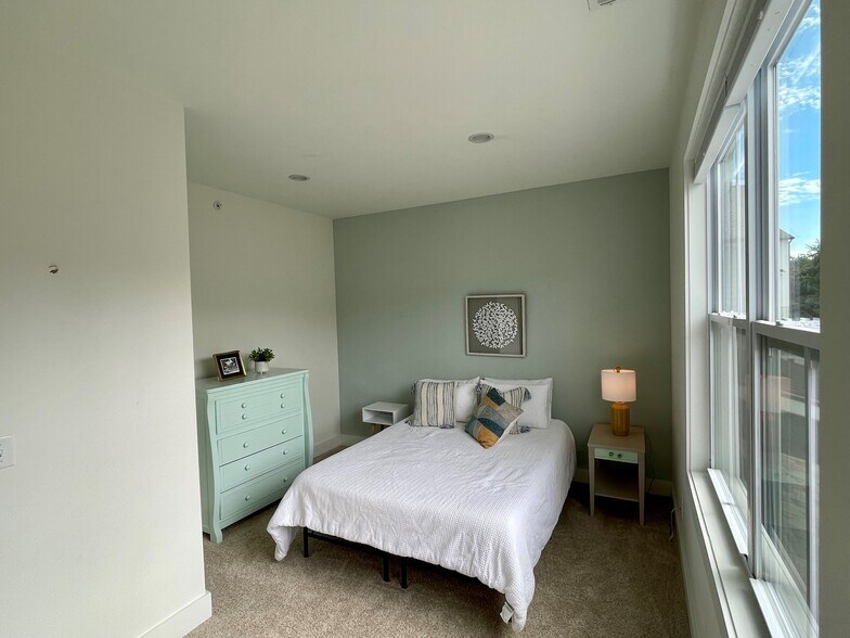 Upstairs Back Bedroom - 127 Allison Way