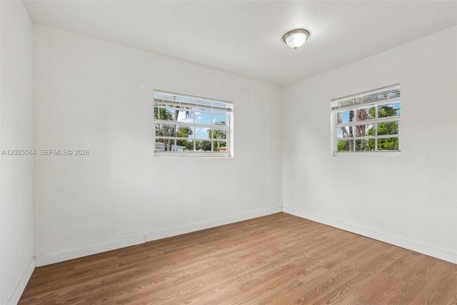 Building Photo - 1045 NW 115th St