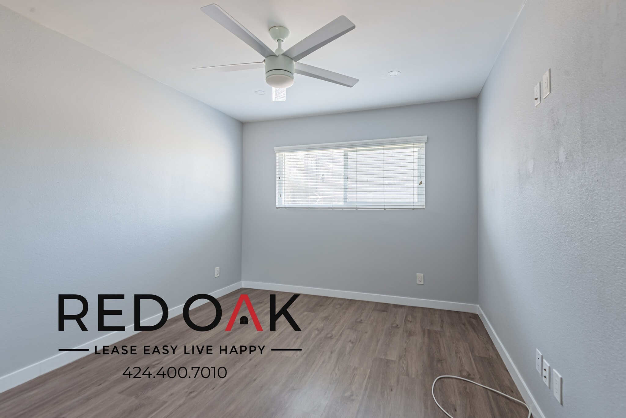 Building Photo - 1942 S Garth Ave